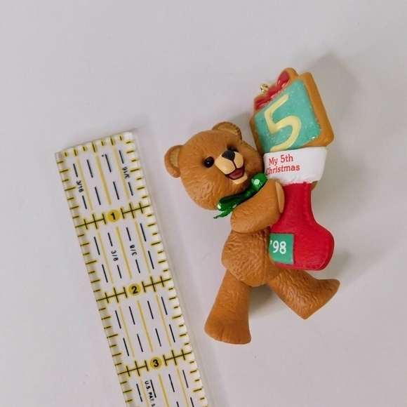 HALLMARK Vintage 1998 Keepsake Collection Child’s Age Fifth Christmas Ornament - Picture 7 of 13